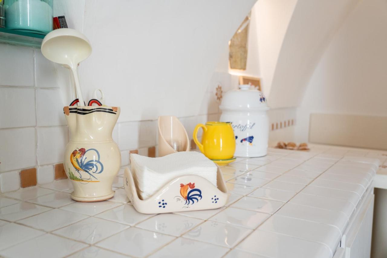 Casa La Calce Apartment ออสตูนี ภายนอก รูปภาพ