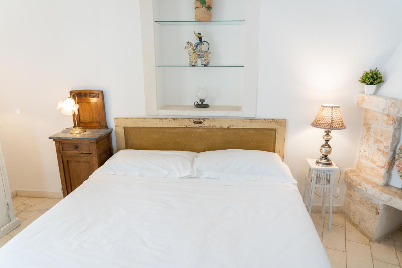 Casa La Calce Apartment ออสตูนี ภายนอก รูปภาพ