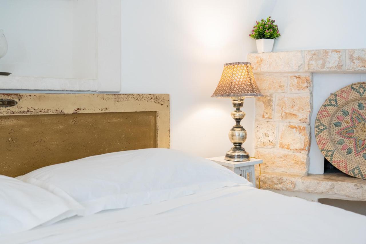 Casa La Calce Apartment ออสตูนี ภายนอก รูปภาพ