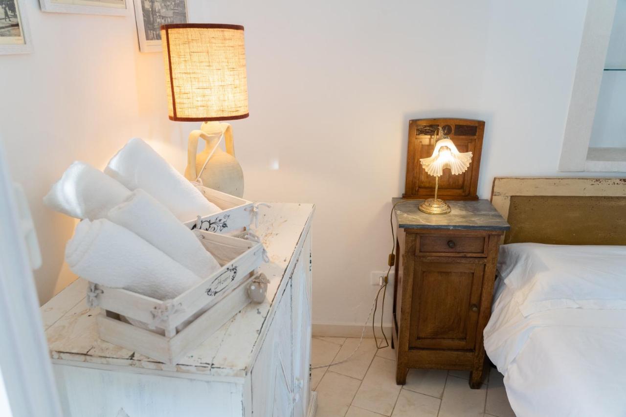 Casa La Calce Apartment ออสตูนี ภายนอก รูปภาพ
