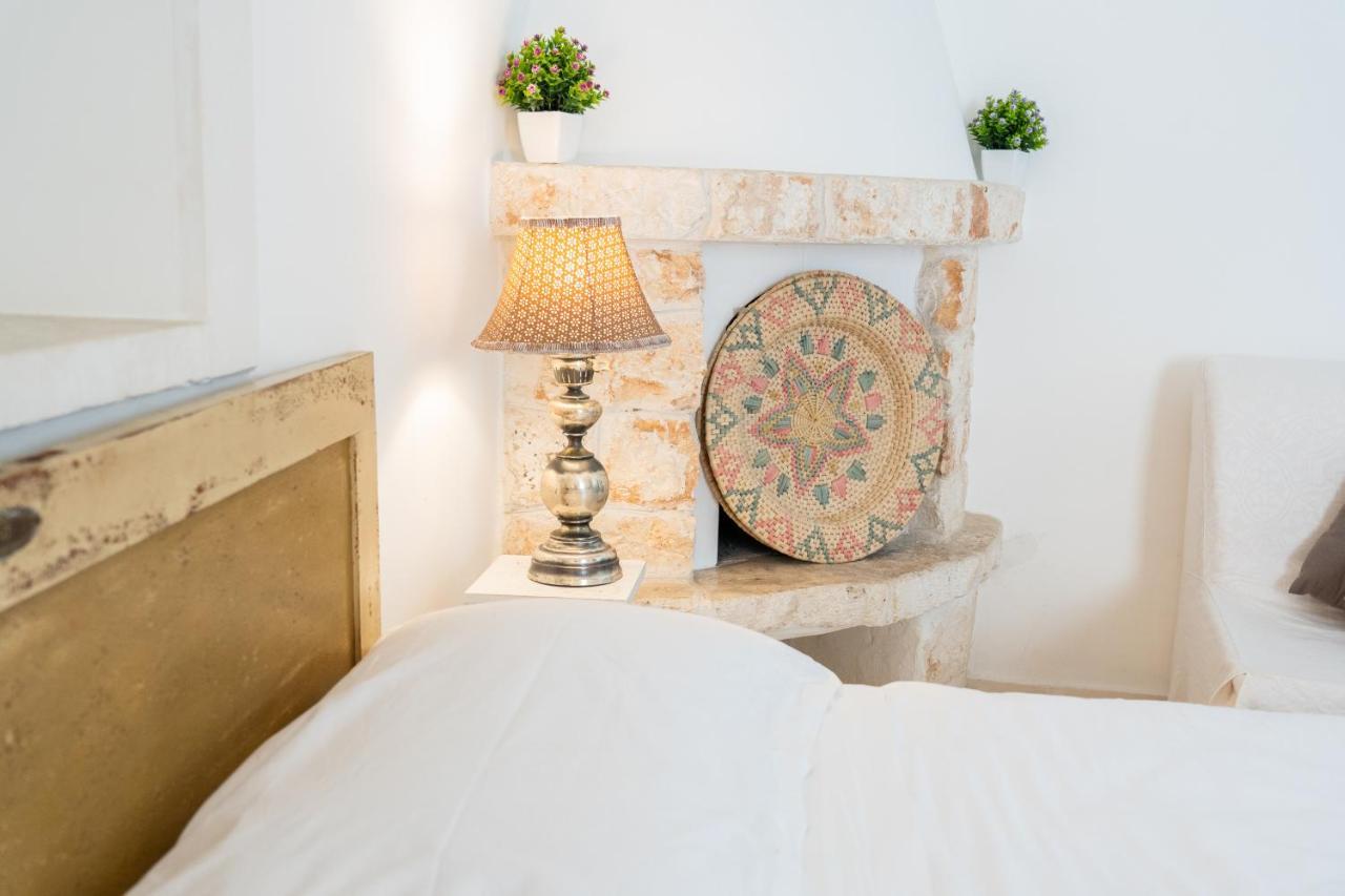 Casa La Calce Apartment ออสตูนี ภายนอก รูปภาพ
