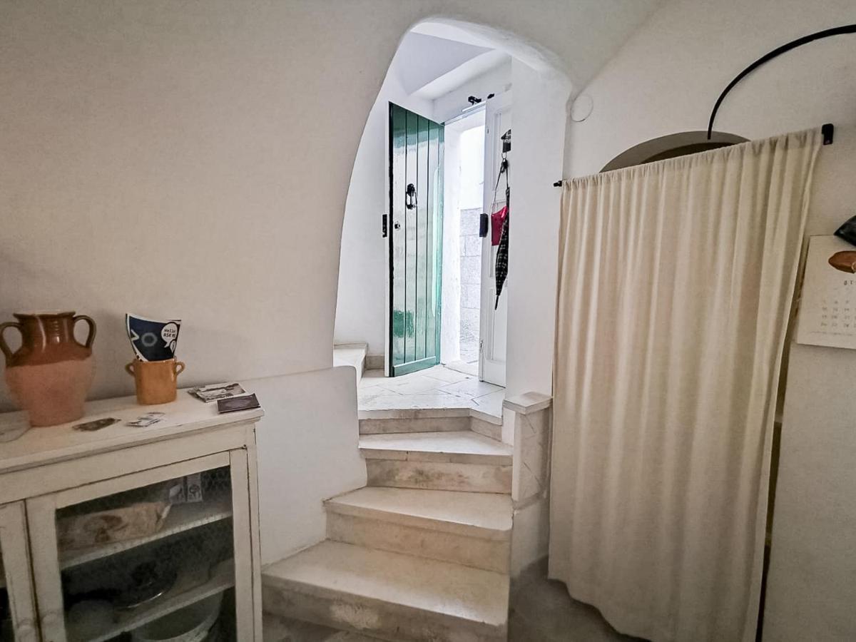 Casa La Calce Apartment ออสตูนี ภายนอก รูปภาพ