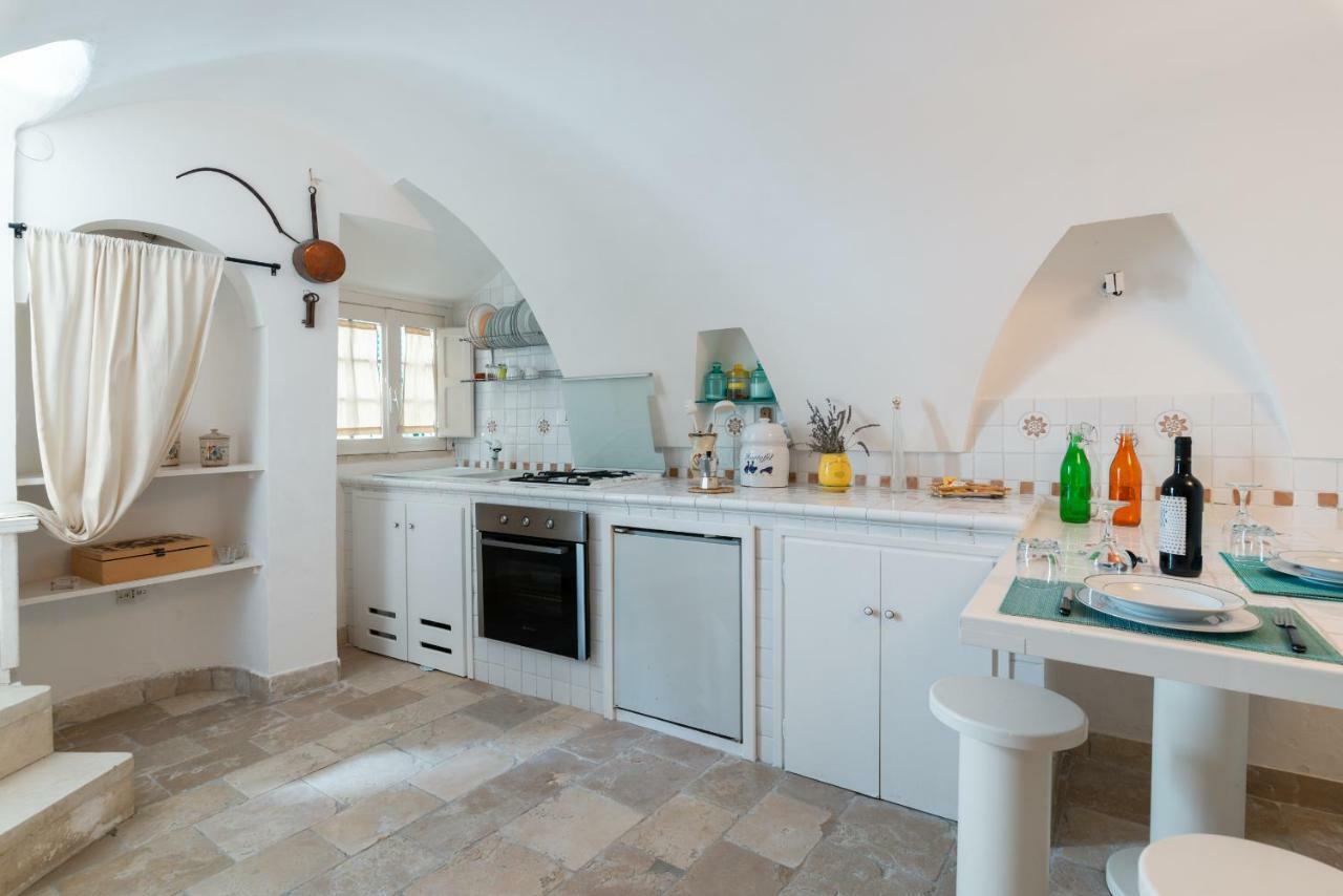 Casa La Calce Apartment ออสตูนี ภายนอก รูปภาพ